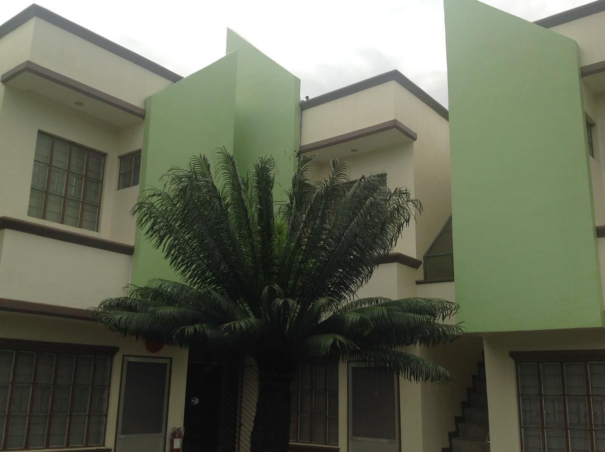 Danel Pensionne House Tacloban Bagian luar foto
