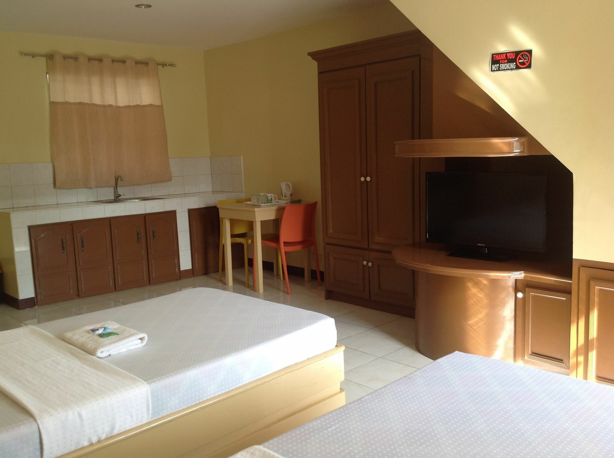 Danel Pensionne House Tacloban Bagian luar foto
