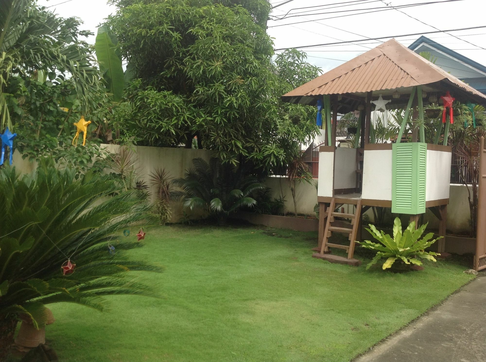 Danel Pensionne House Tacloban Bagian luar foto